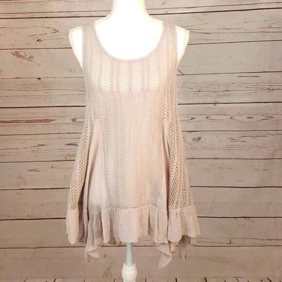 Entro, Open Knit Ruffle Hem Tank, Small - Picture 2 of 7